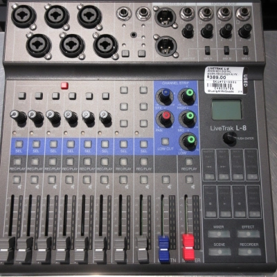 Zoom - LIVETRAK L-8